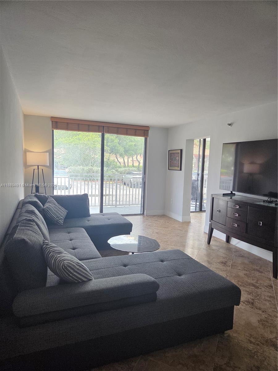 image Winston Towers 60017