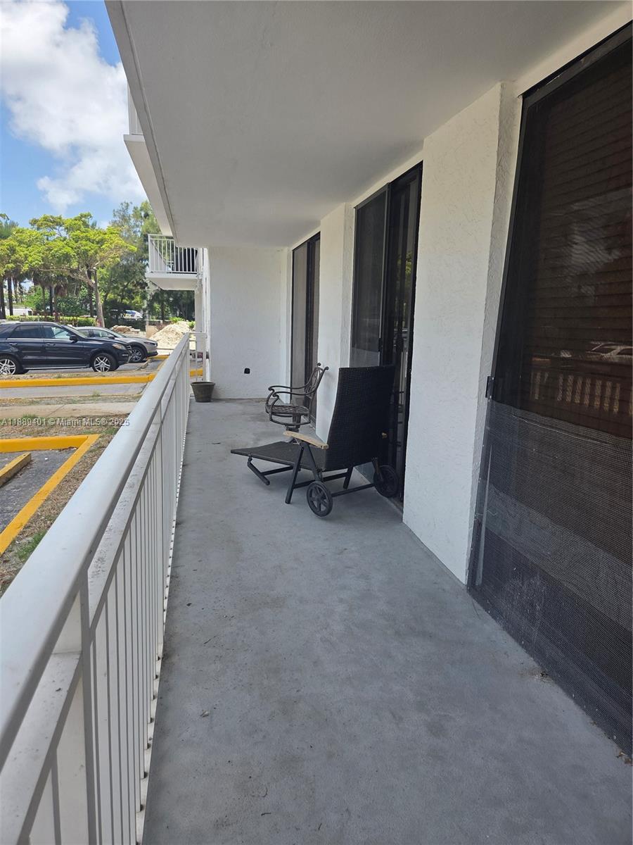 image Winston Towers 60036