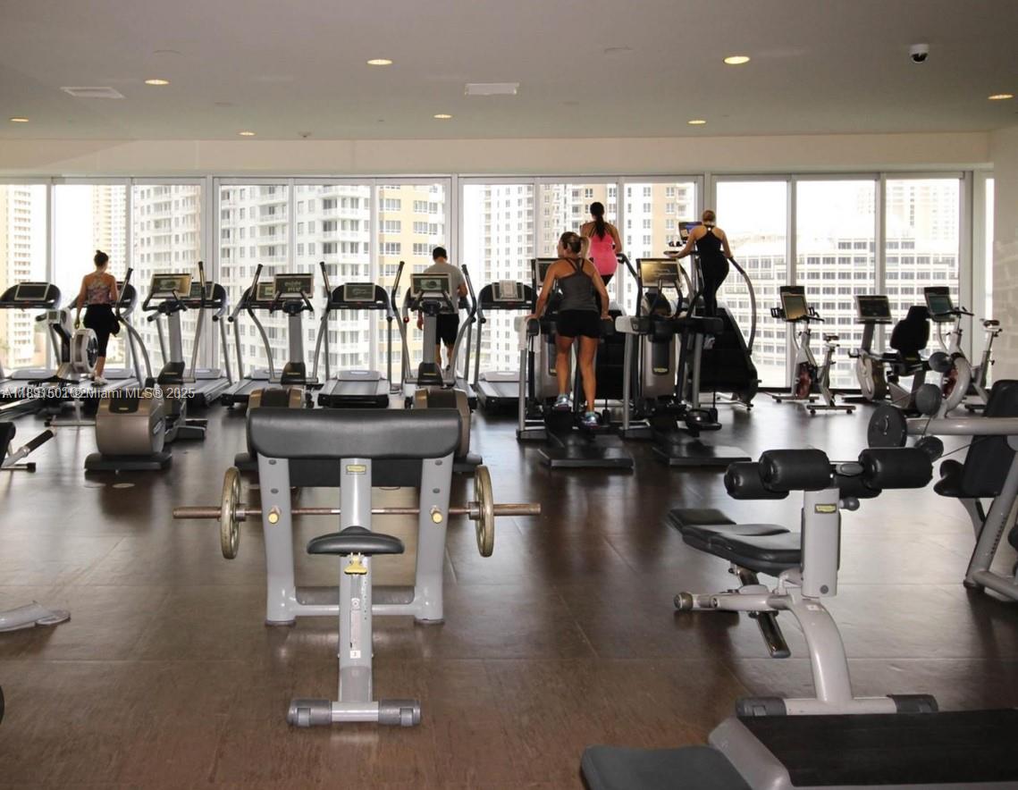 image Icon Brickell Ii25