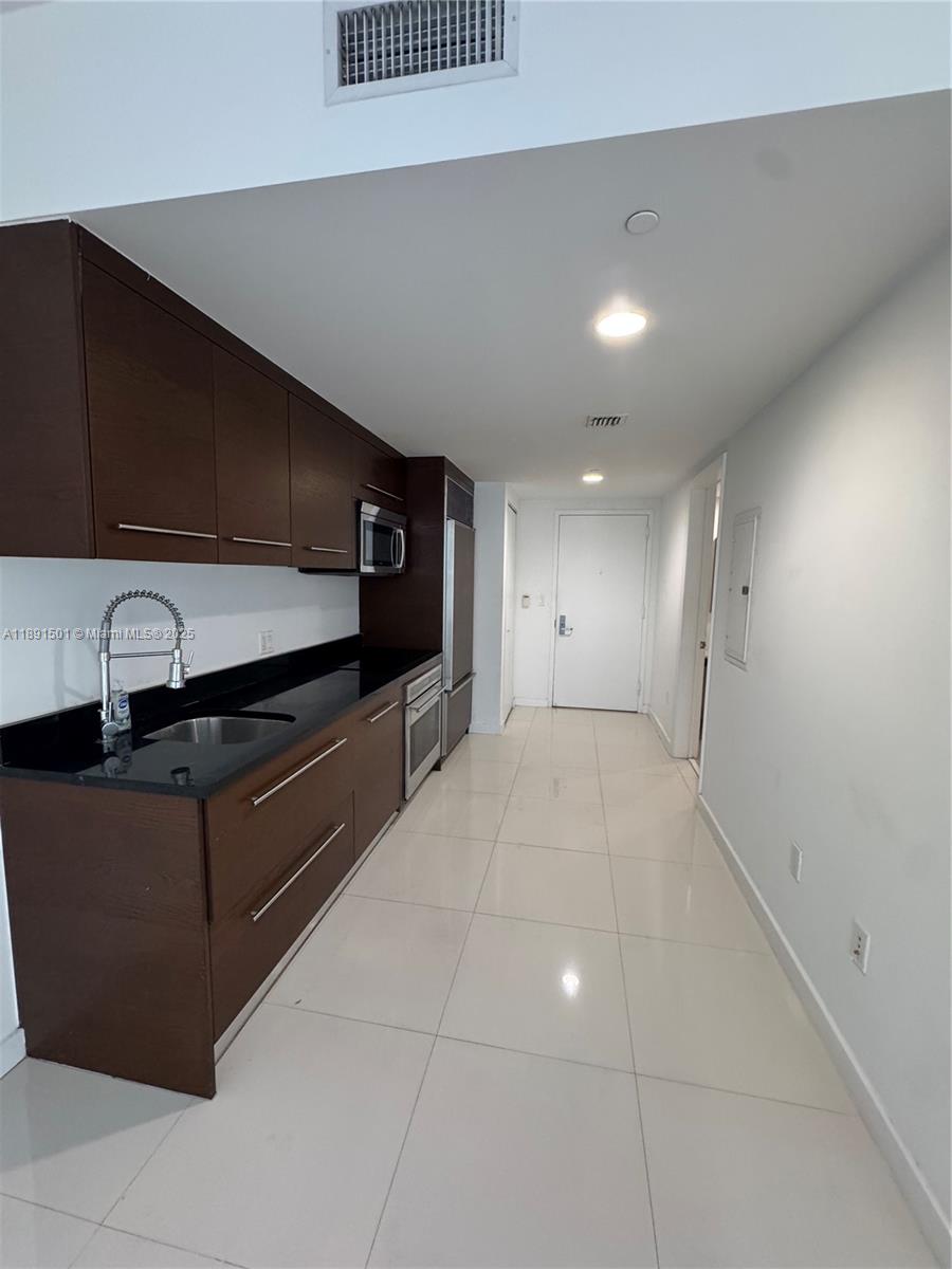 image Icon Brickell Ii31