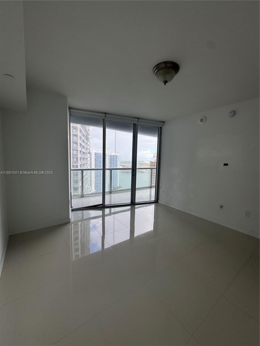 image Icon Brickell Ii42