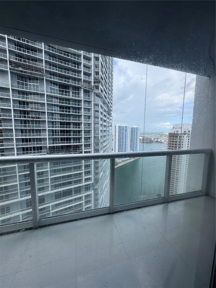 image Icon Brickell Ii46