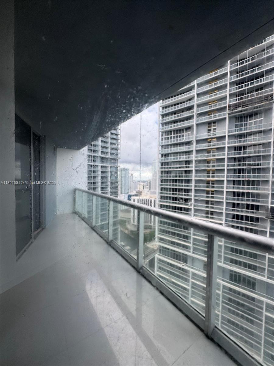 image Icon Brickell Ii47
