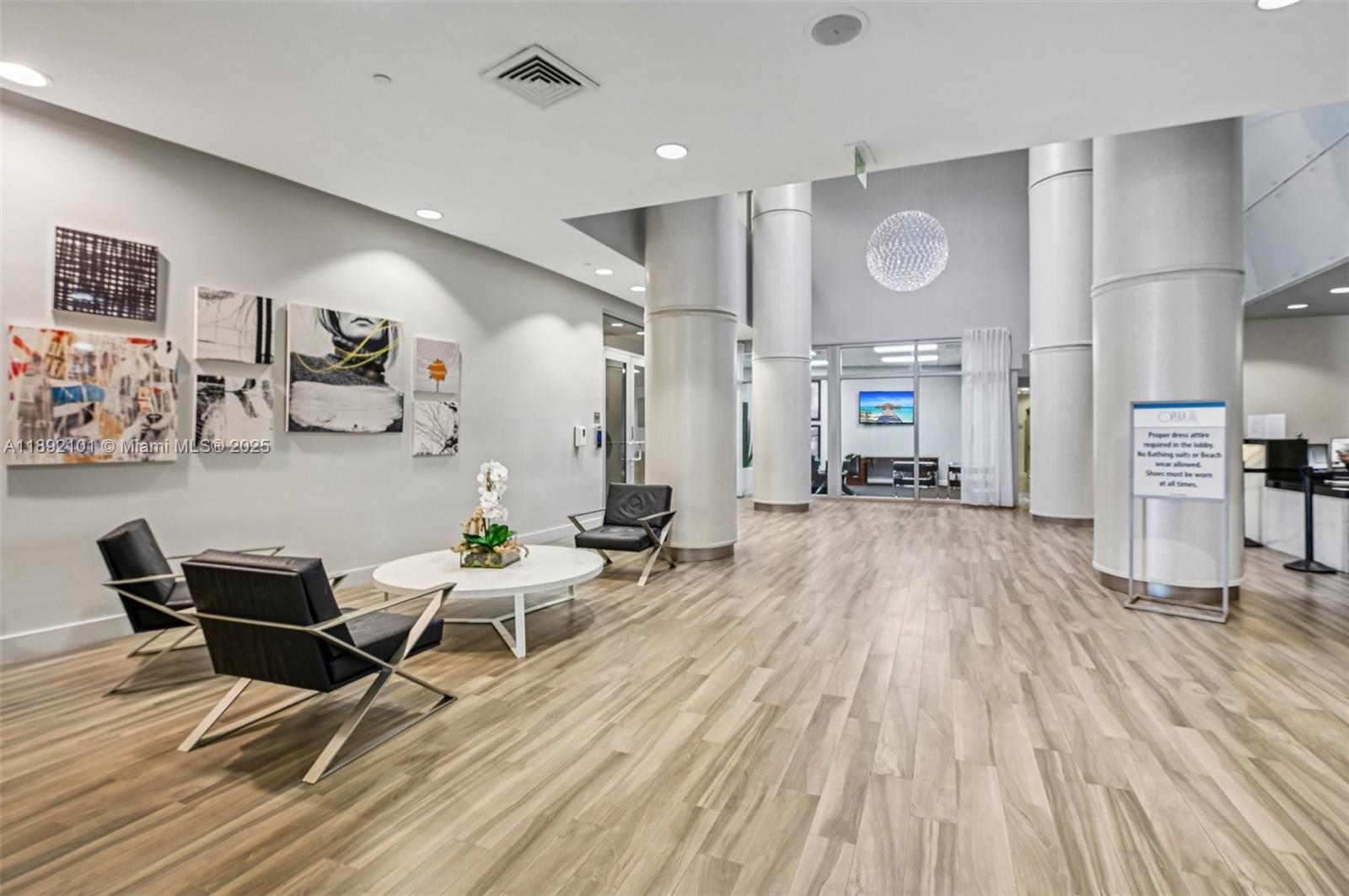 image Opera Tower Condo25