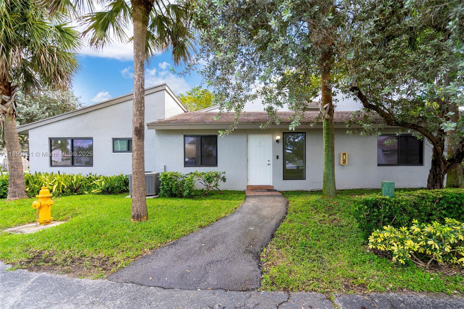 10669 SW 113th Pl #84Z