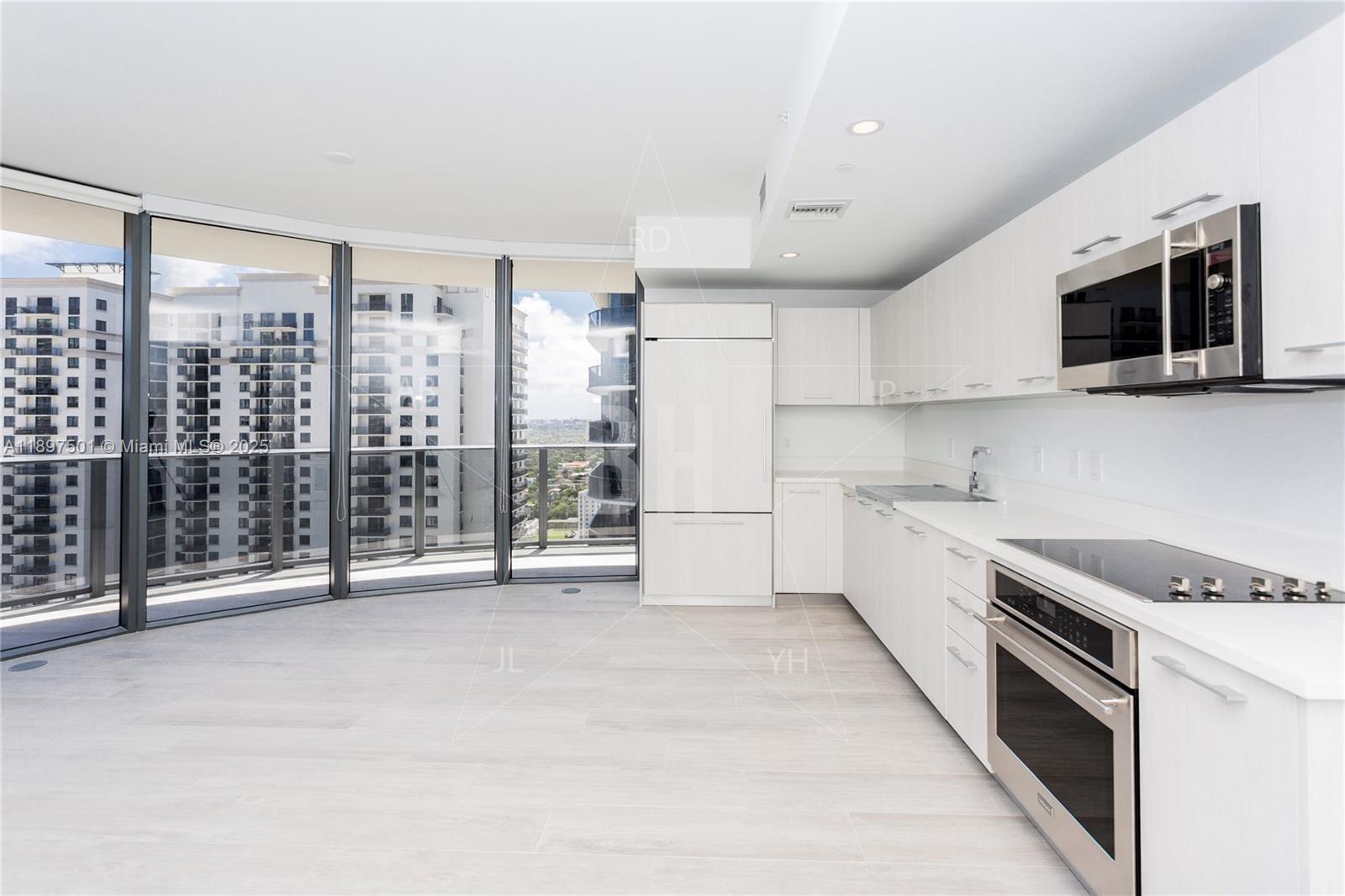 image Brickell Heights West4