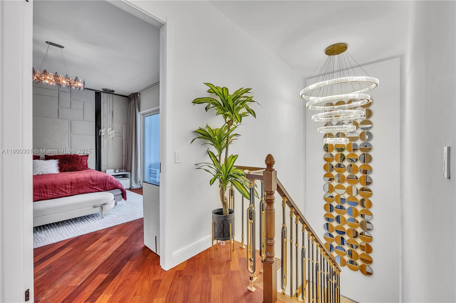 1594 Shoreline Way Hollywood, FL 33019