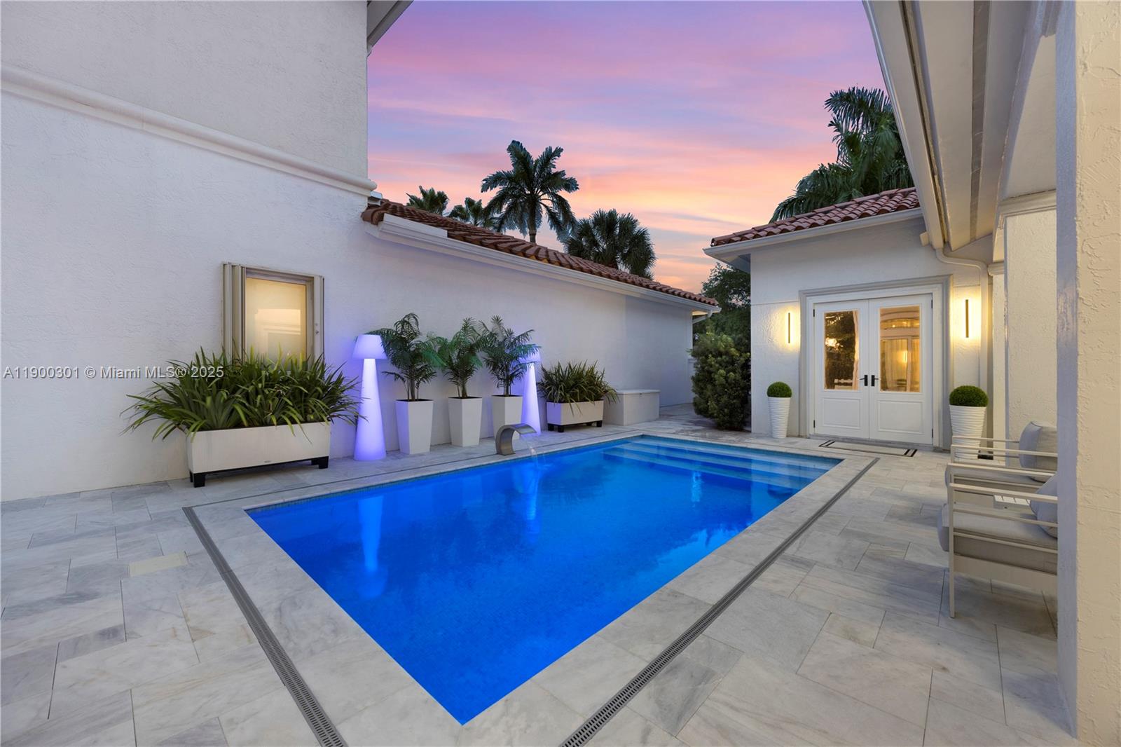 1594 Shoreline Way Hollywood, FL 33019