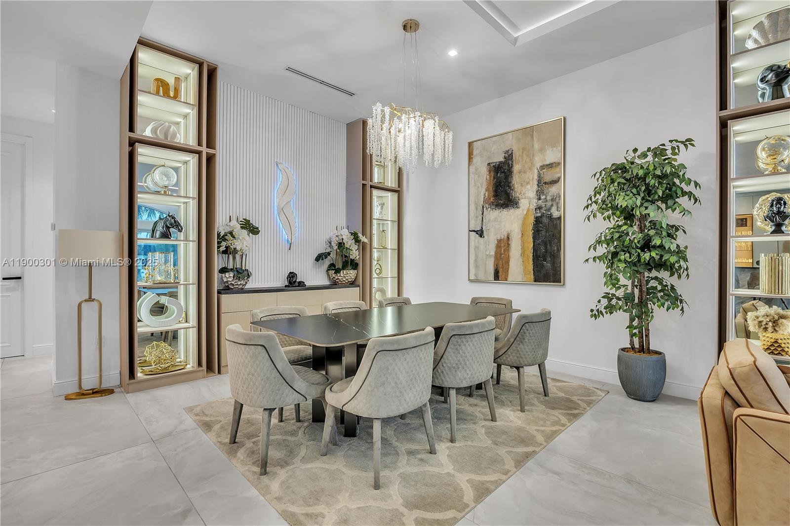 1594 Shoreline Way Hollywood, FL 33019