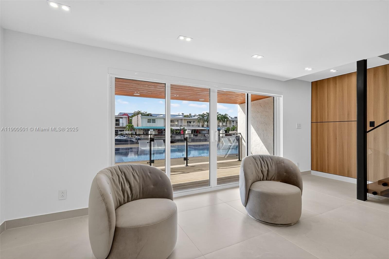 3830 NE 171st St North Miami Beach, FL 33160