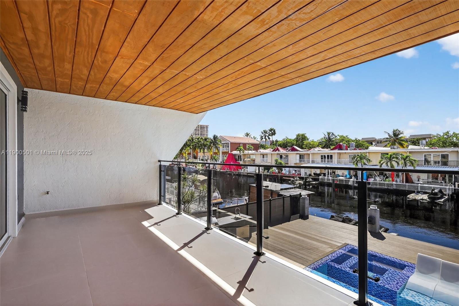 3830 NE 171st St North Miami Beach, FL 33160