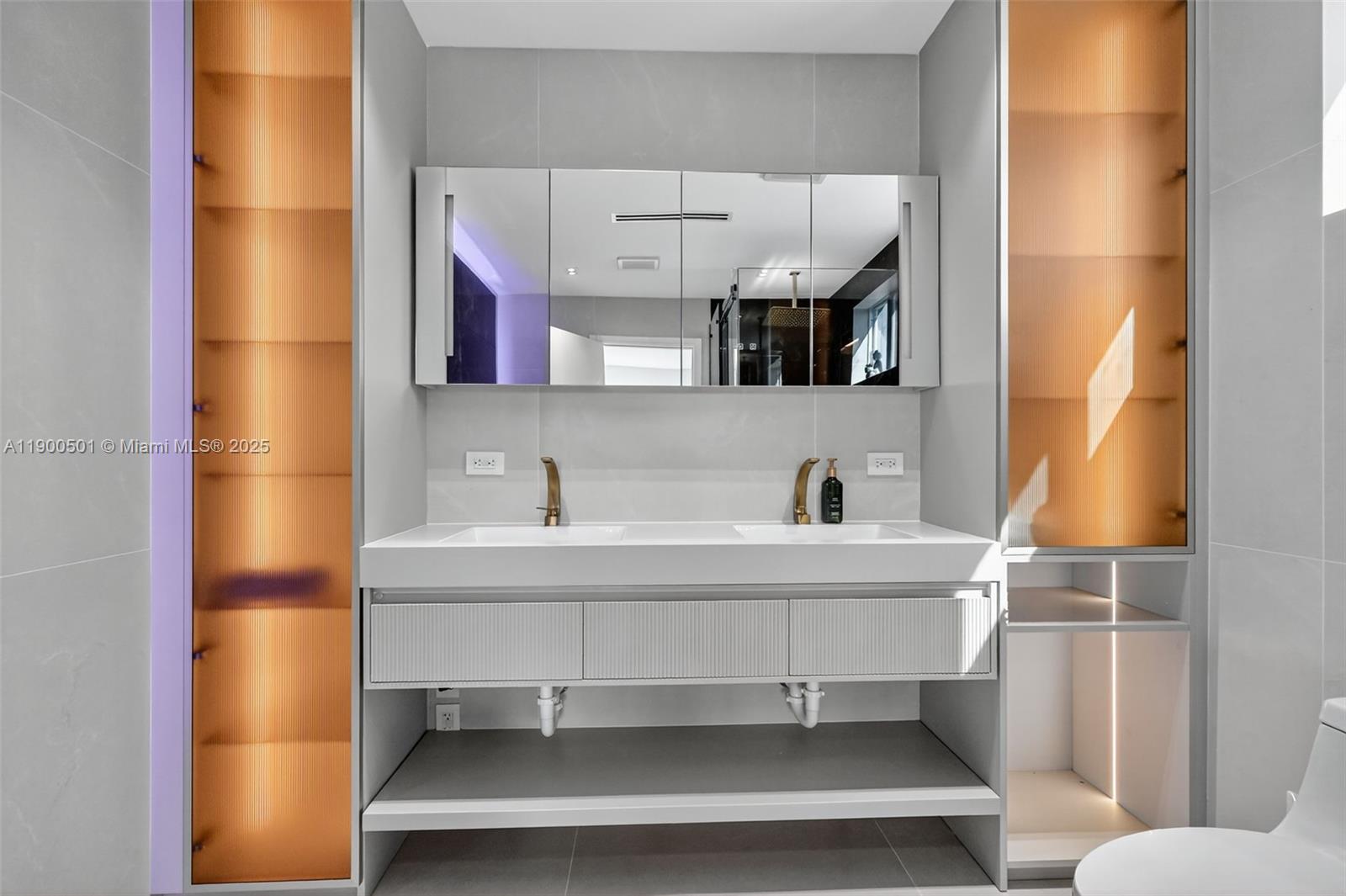 3830 NE 171st St North Miami Beach, FL 33160