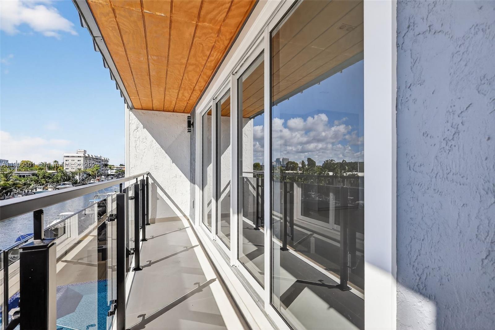 3830 NE 171st St North Miami Beach, FL 33160