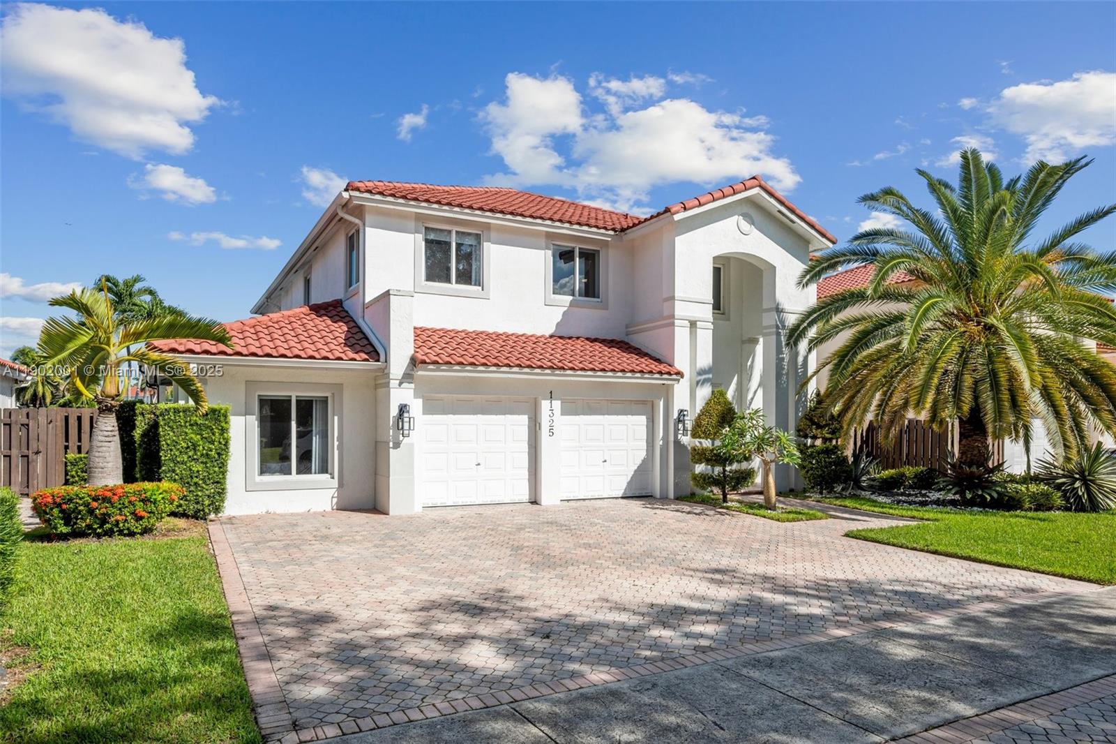 11325 NW 66th St Doral, FL 33178