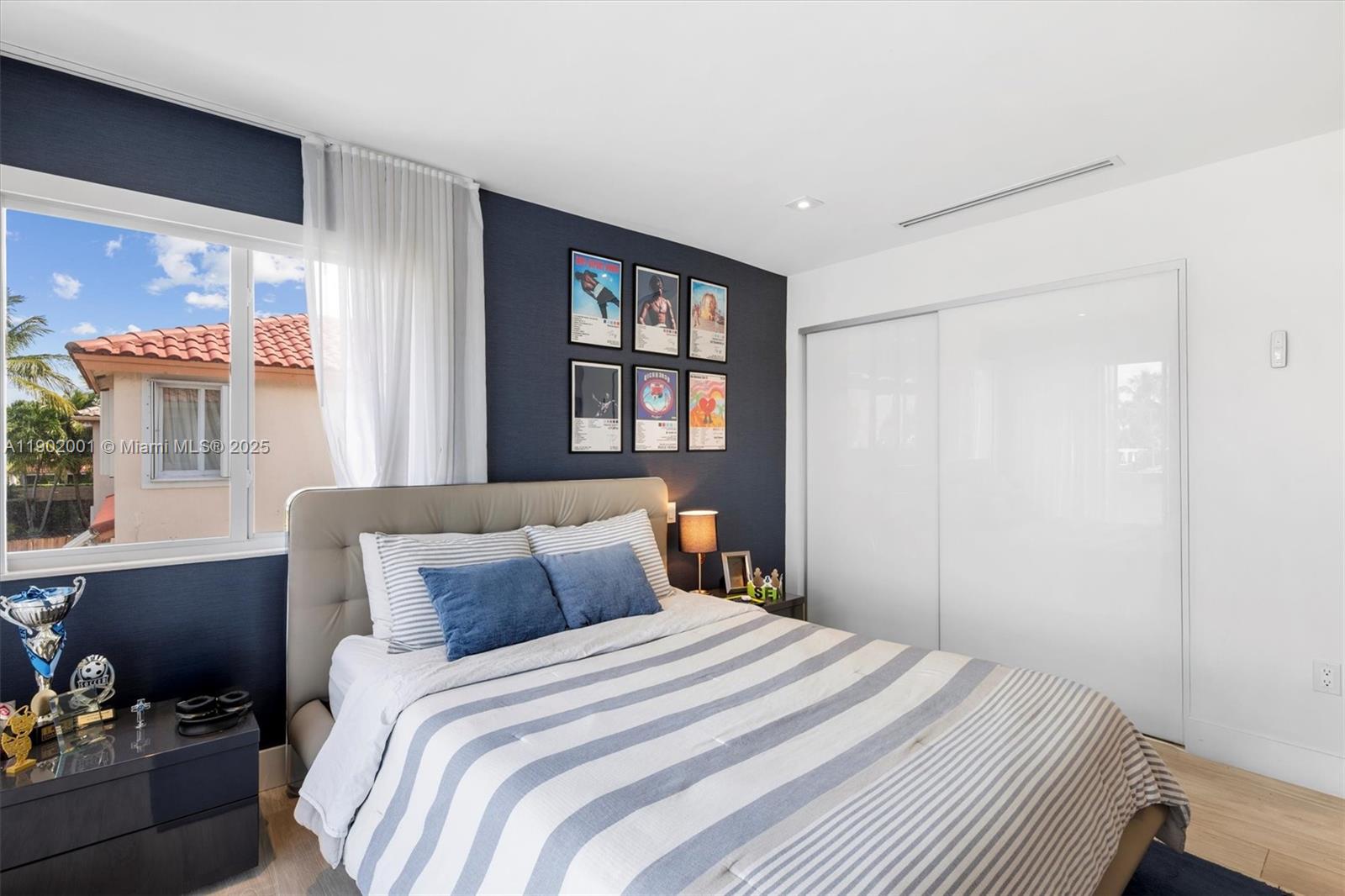 11325 NW 66th St Doral, FL 33178