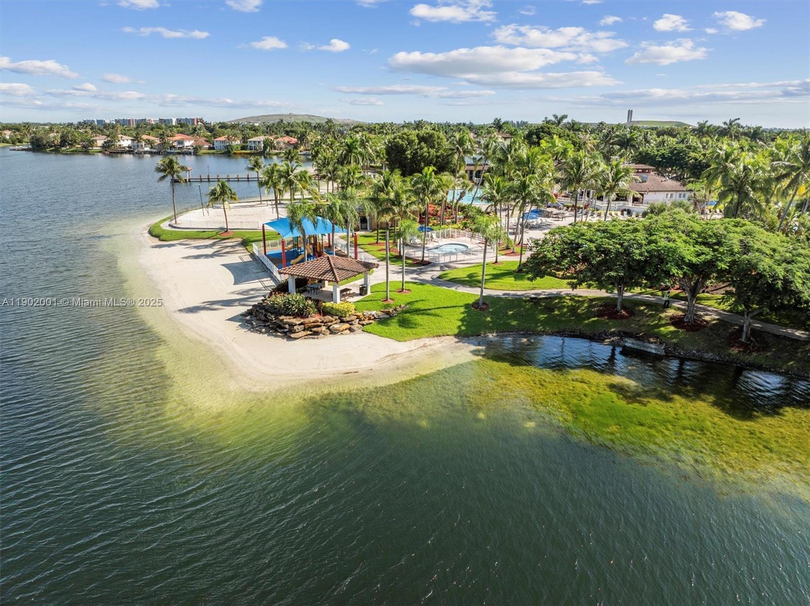 11325 NW 66th St Doral, FL 33178