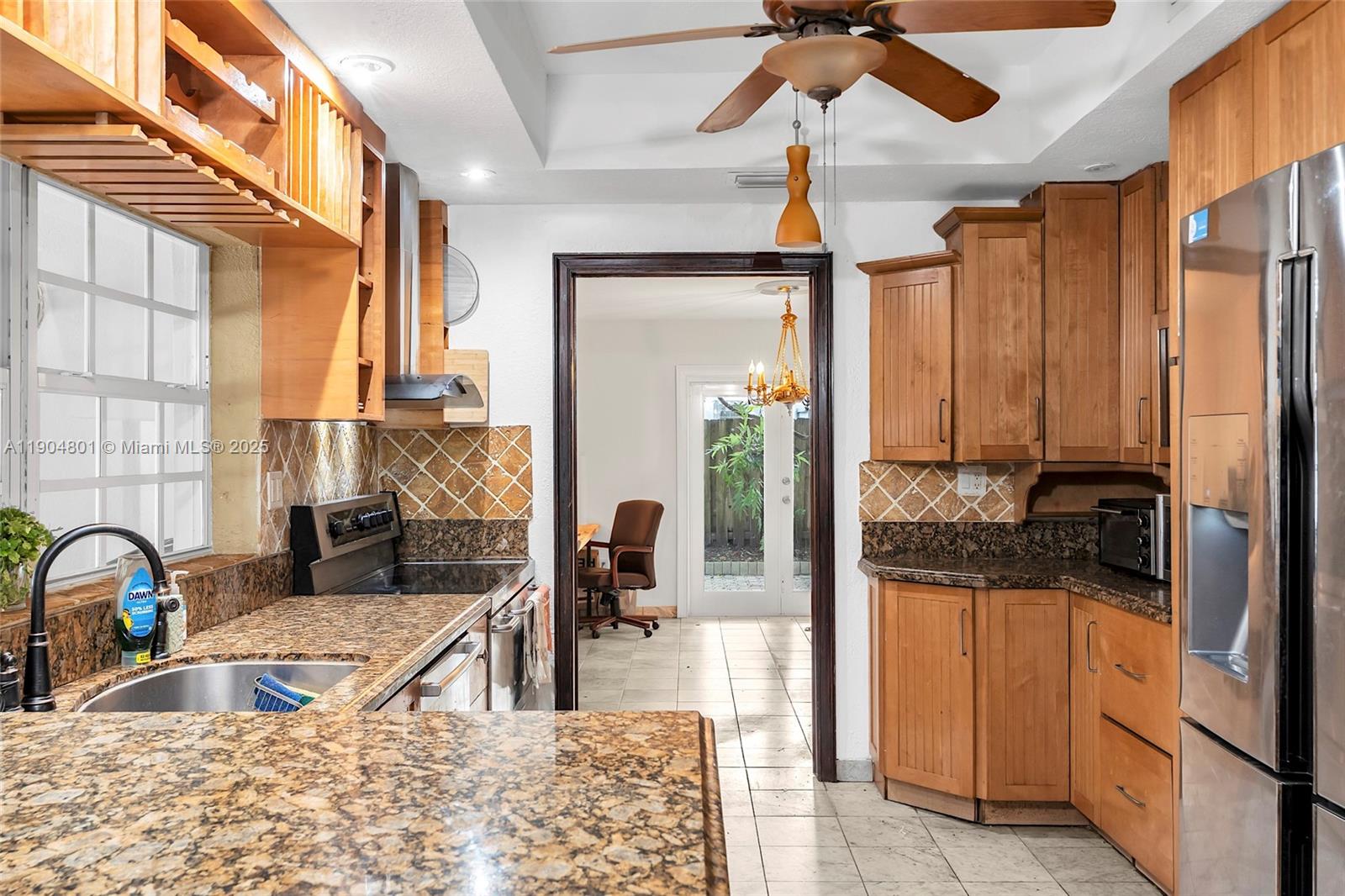 5961 SW 56th Ter South Miami, FL 33143