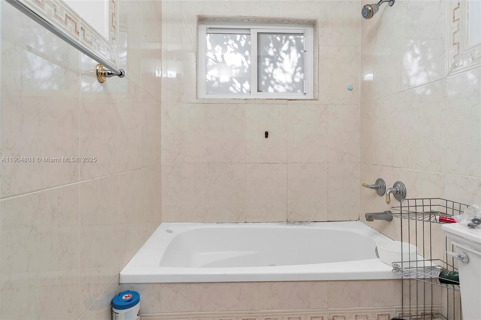 5961 SW 56th Ter South Miami, FL 33143