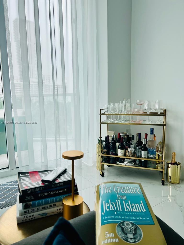 image Quantum On The Bay Condo7