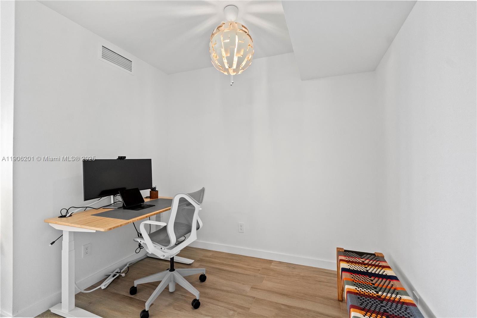 4250 Biscayne Blvd #1218 Miami, FL 33137