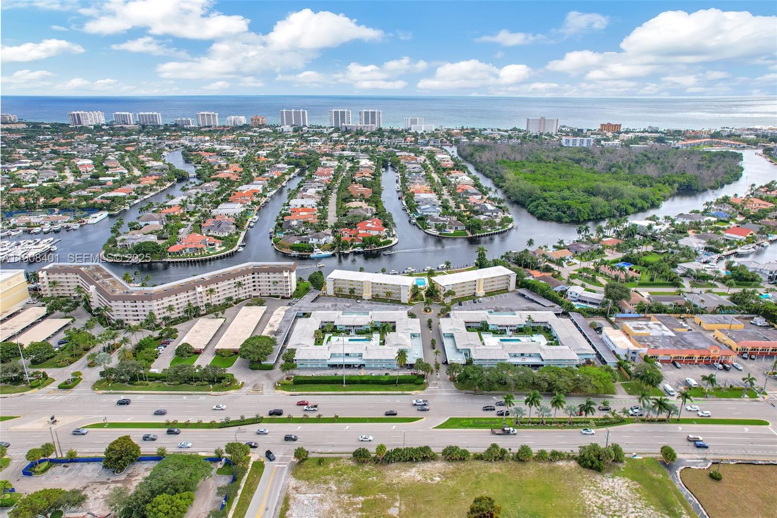 322 N Federal Hwy #136