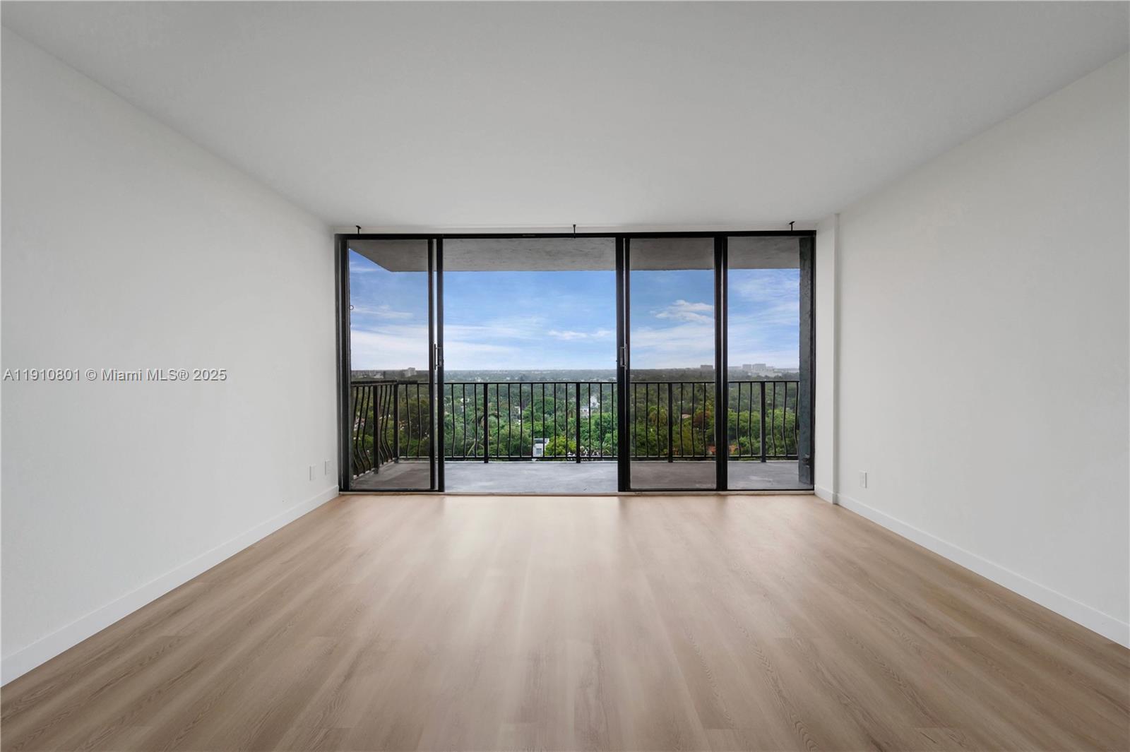 780 NE 69th St #1004