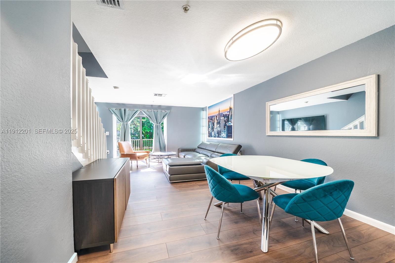 2040 NE 167th St #3-128