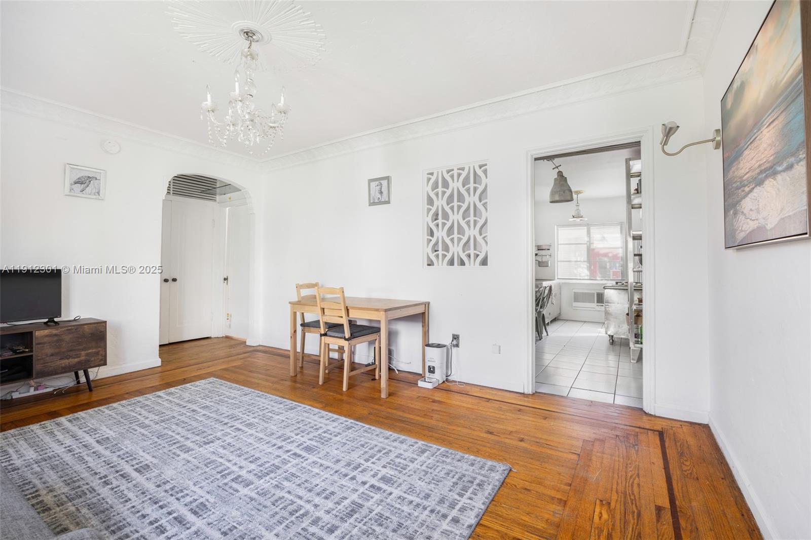 846 Jefferson Ave #3 Miami Beach, FL 33139