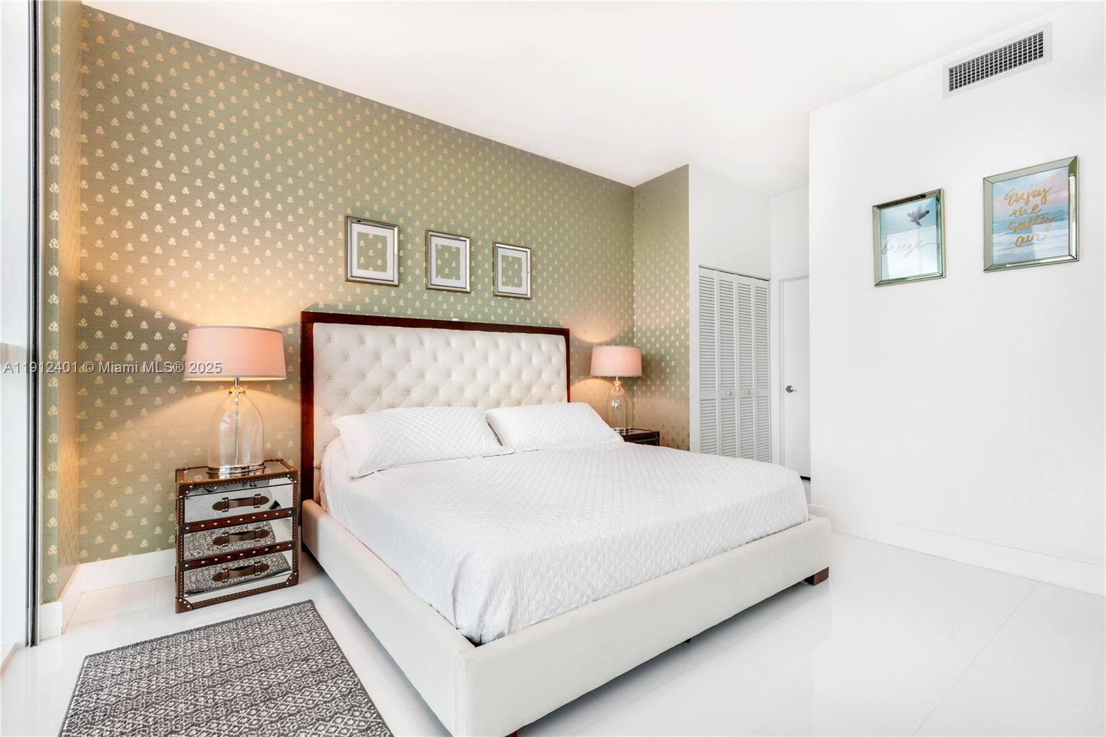 image Vizcayne North Condo21