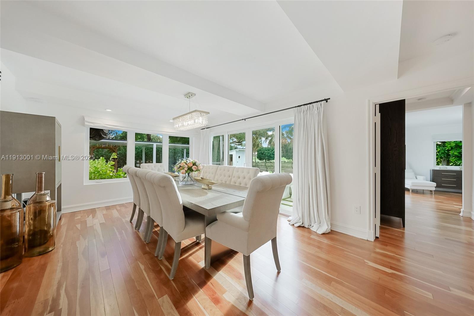 6100 La Gorce Dr Miami Beach, FL 33140