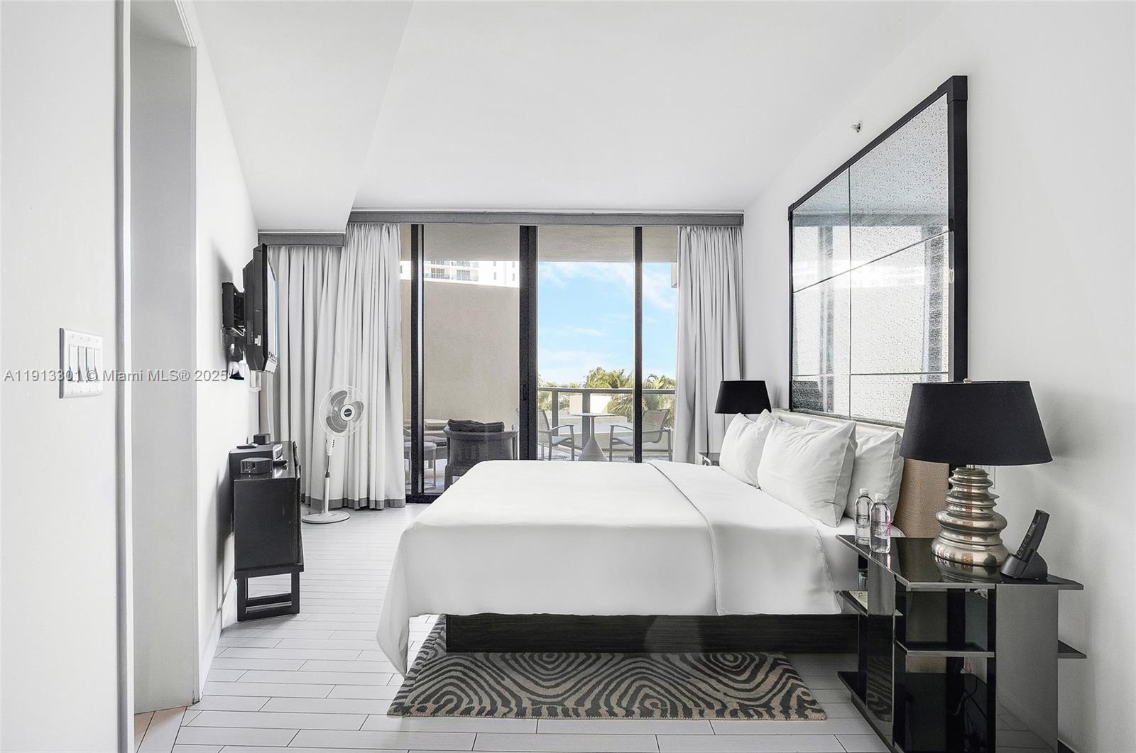 image W South Beach Residences7