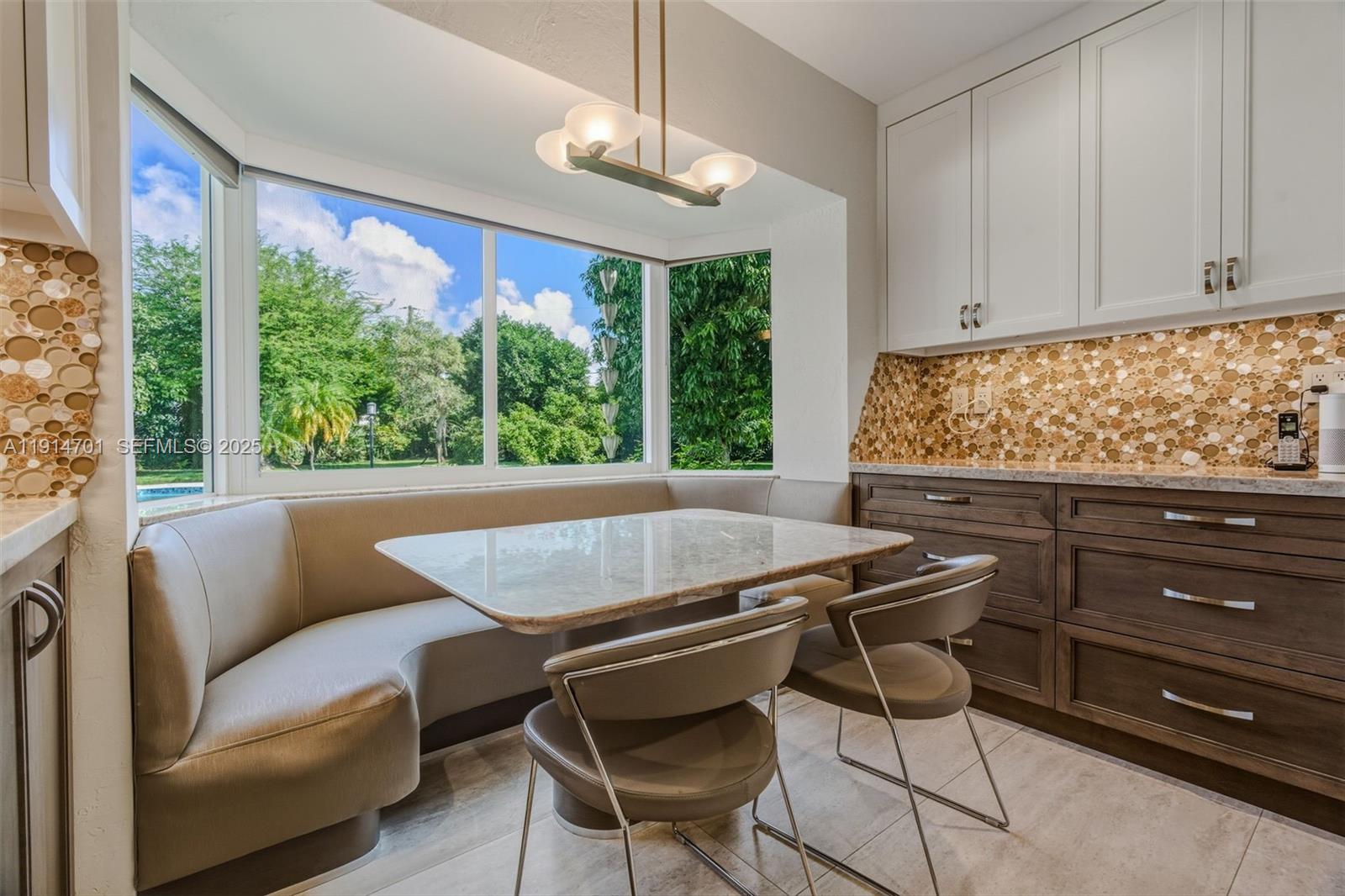 8001 SW 66th Ter Miami, FL 33143