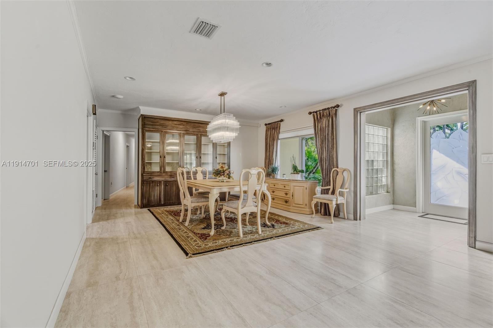 8001 SW 66th Ter Miami, FL 33143