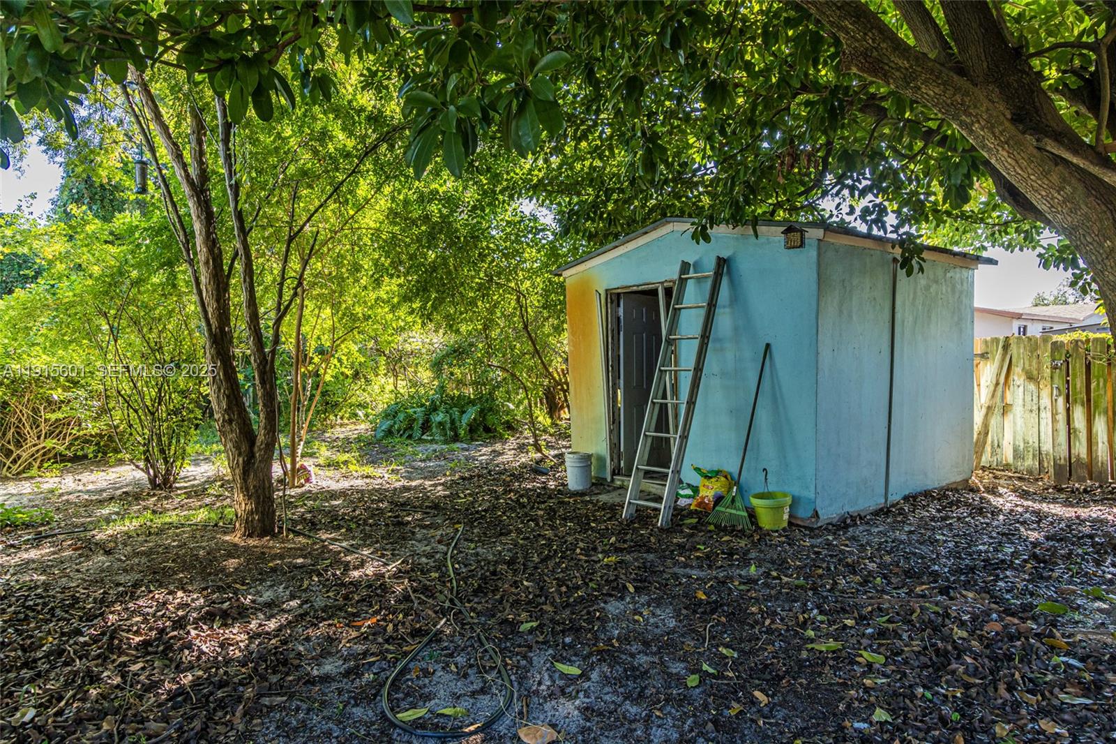 1264 NE 156th St North Miami Beach, FL 33162