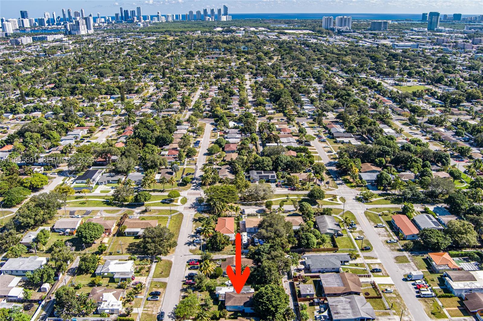 1264 NE 156th St North Miami Beach, FL 33162