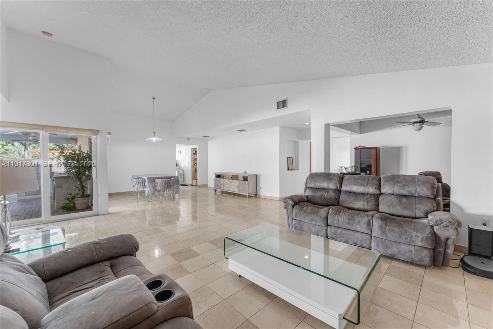 5110 SW 153rd Pl N Miami, FL 33185