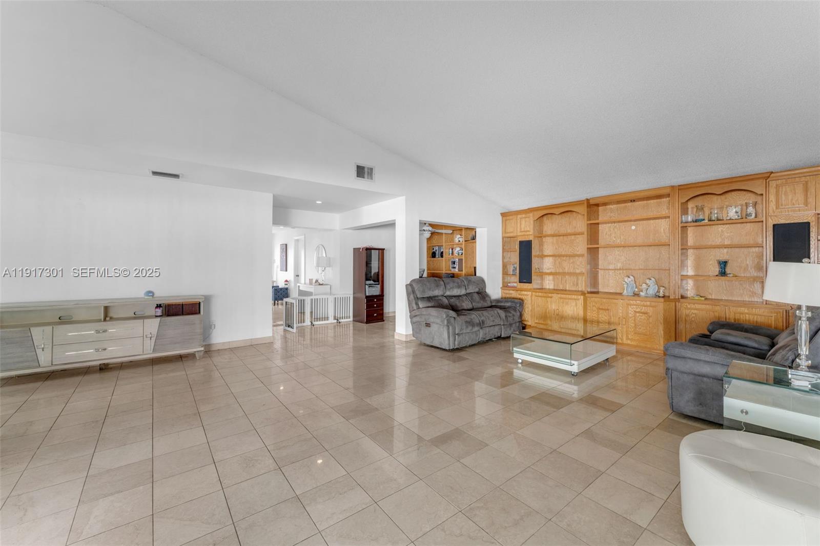 5110 SW 153rd Pl N Miami, FL 33185