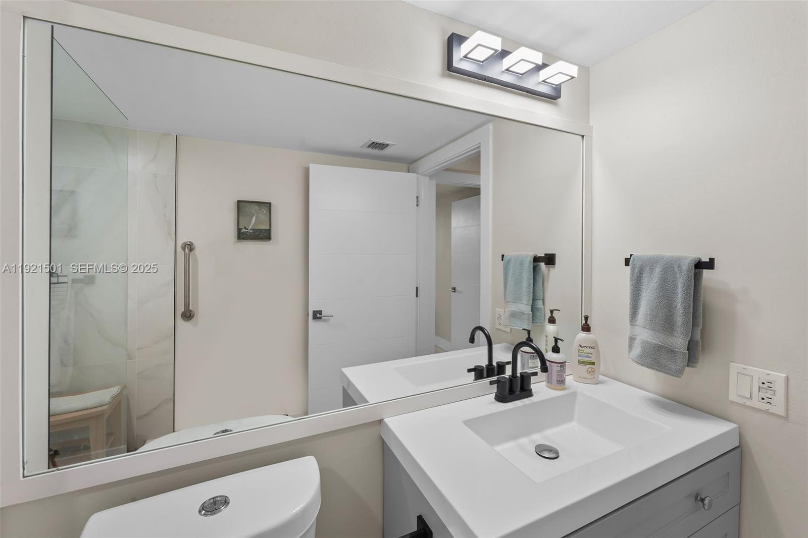 650 West Ave #306 Miami Beach, FL 33139