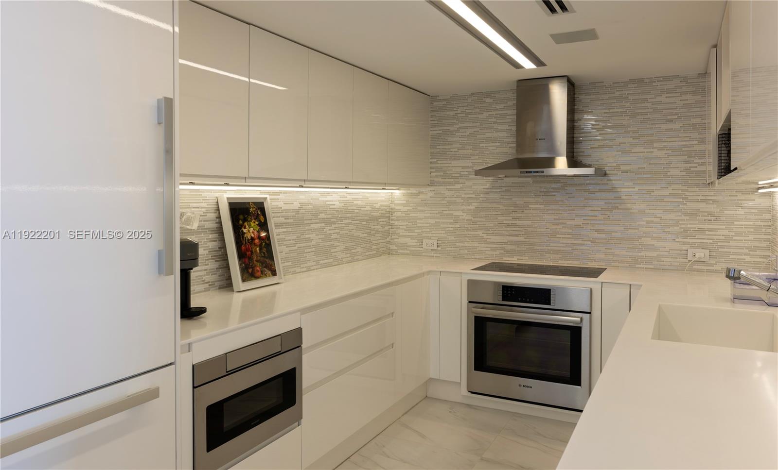 11 Island Ave #PH6 Miami Beach, FL 33139