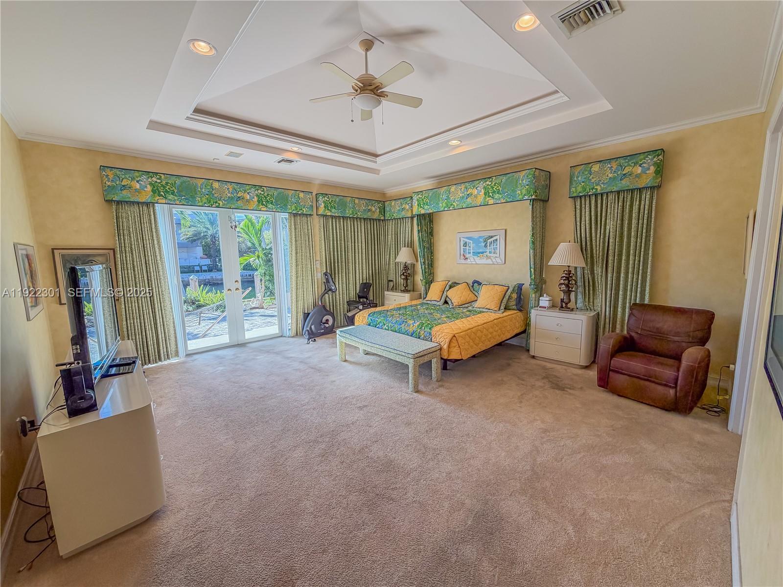 3220 NE 165th St North Miami Beach, FL 33160