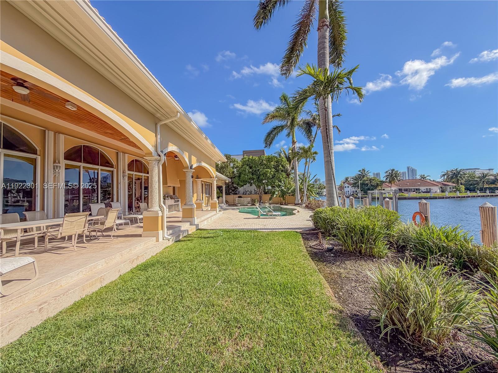 3220 NE 165th St North Miami Beach, FL 33160