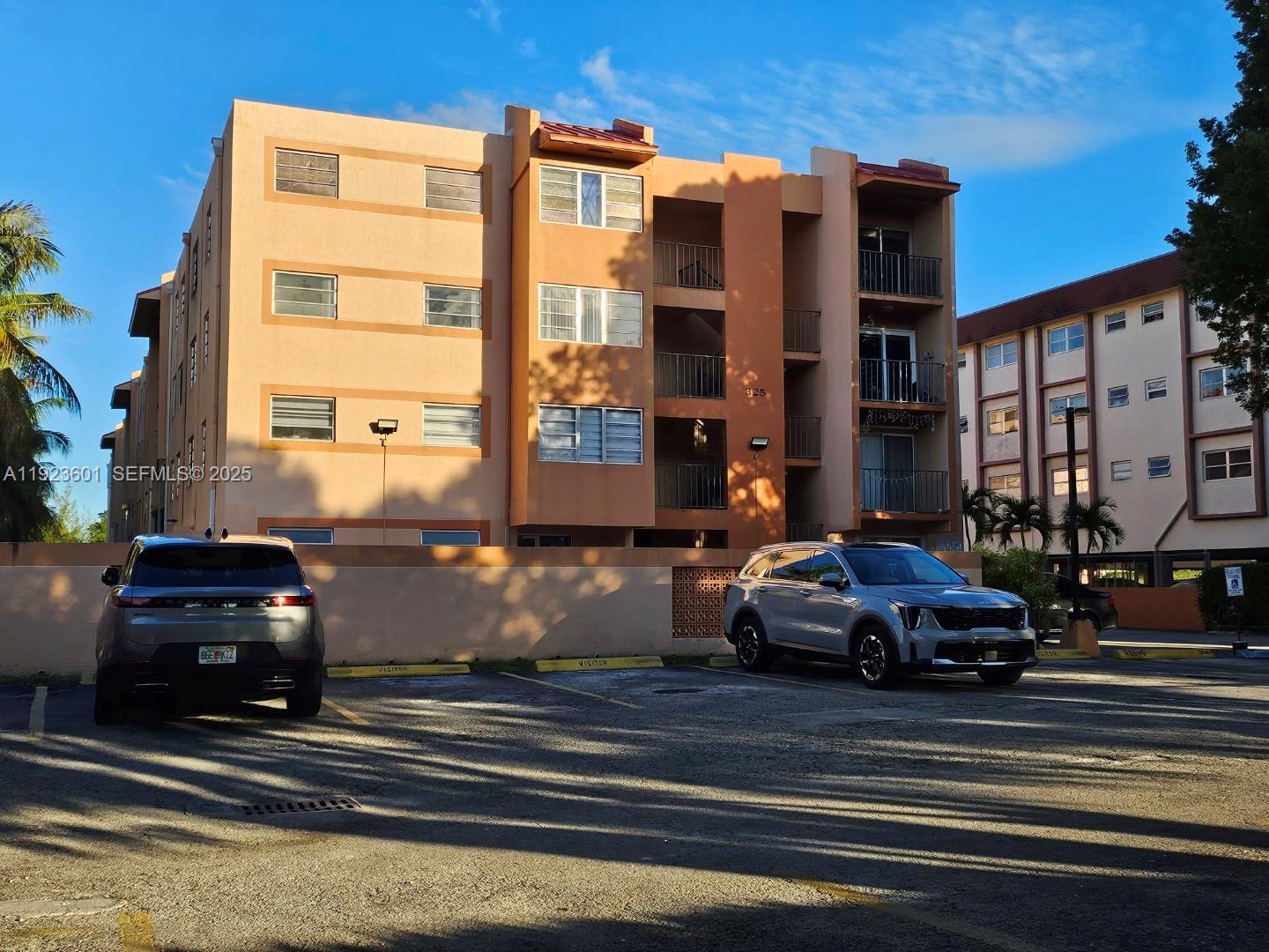 325 NW 72nd Ave #301