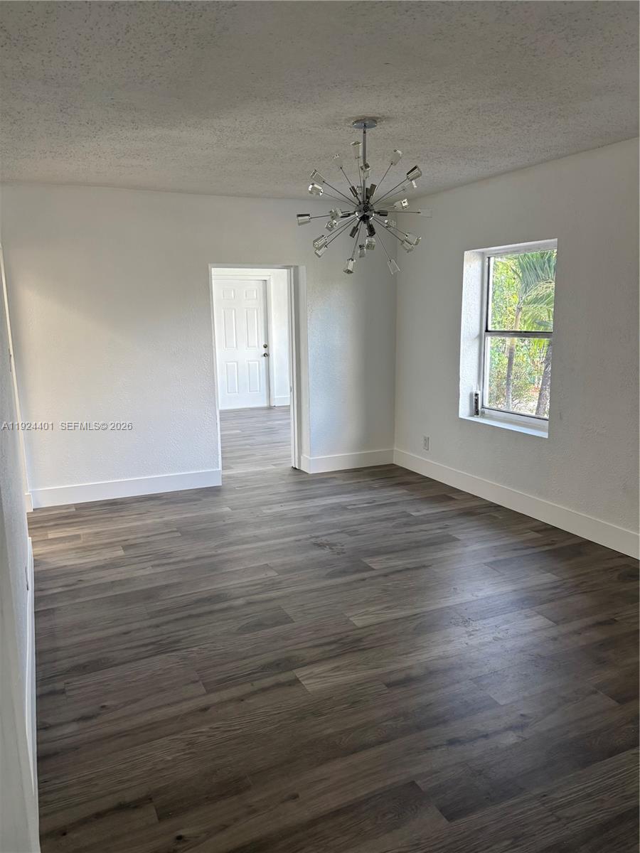 354 E 50th St Hialeah, FL 33013