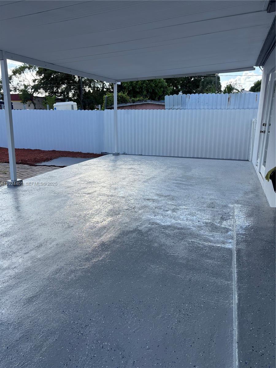 354 E 50th St Hialeah, FL 33013