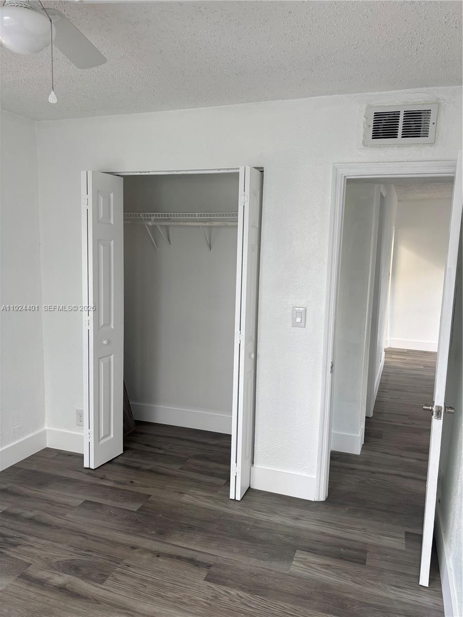 354 E 50th St Hialeah, FL 33013