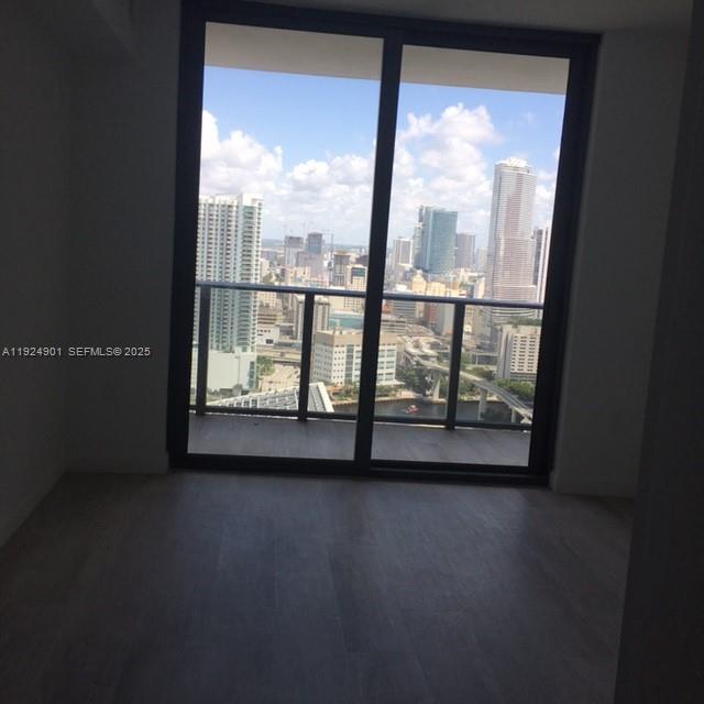 image Brickell Heights East8