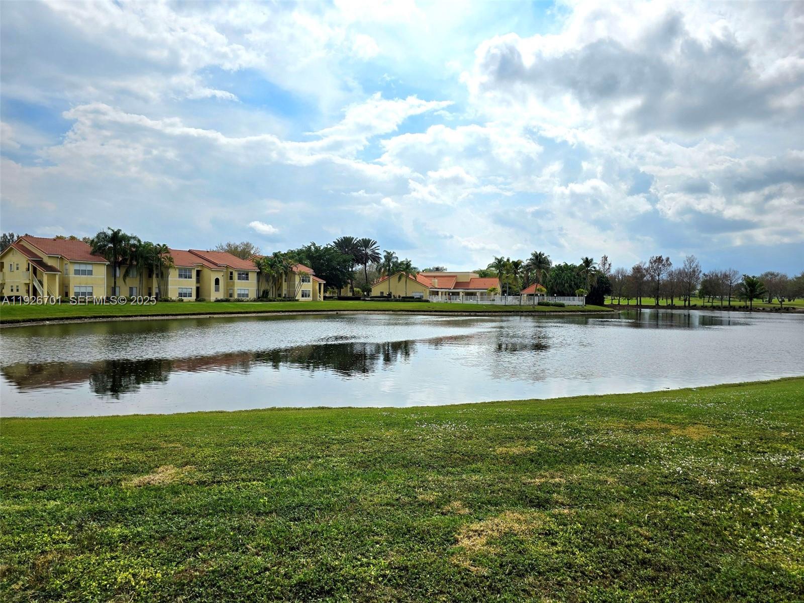 13060 Vista Isles Dr #212 Sunrise, FL 33325