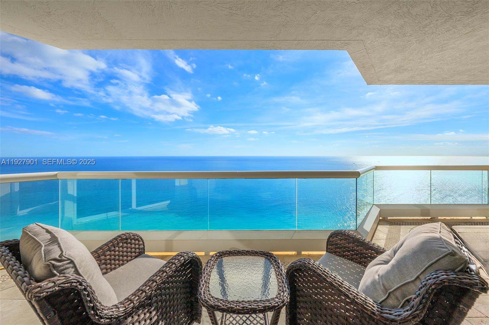 image Acqualina Ocean Residence0