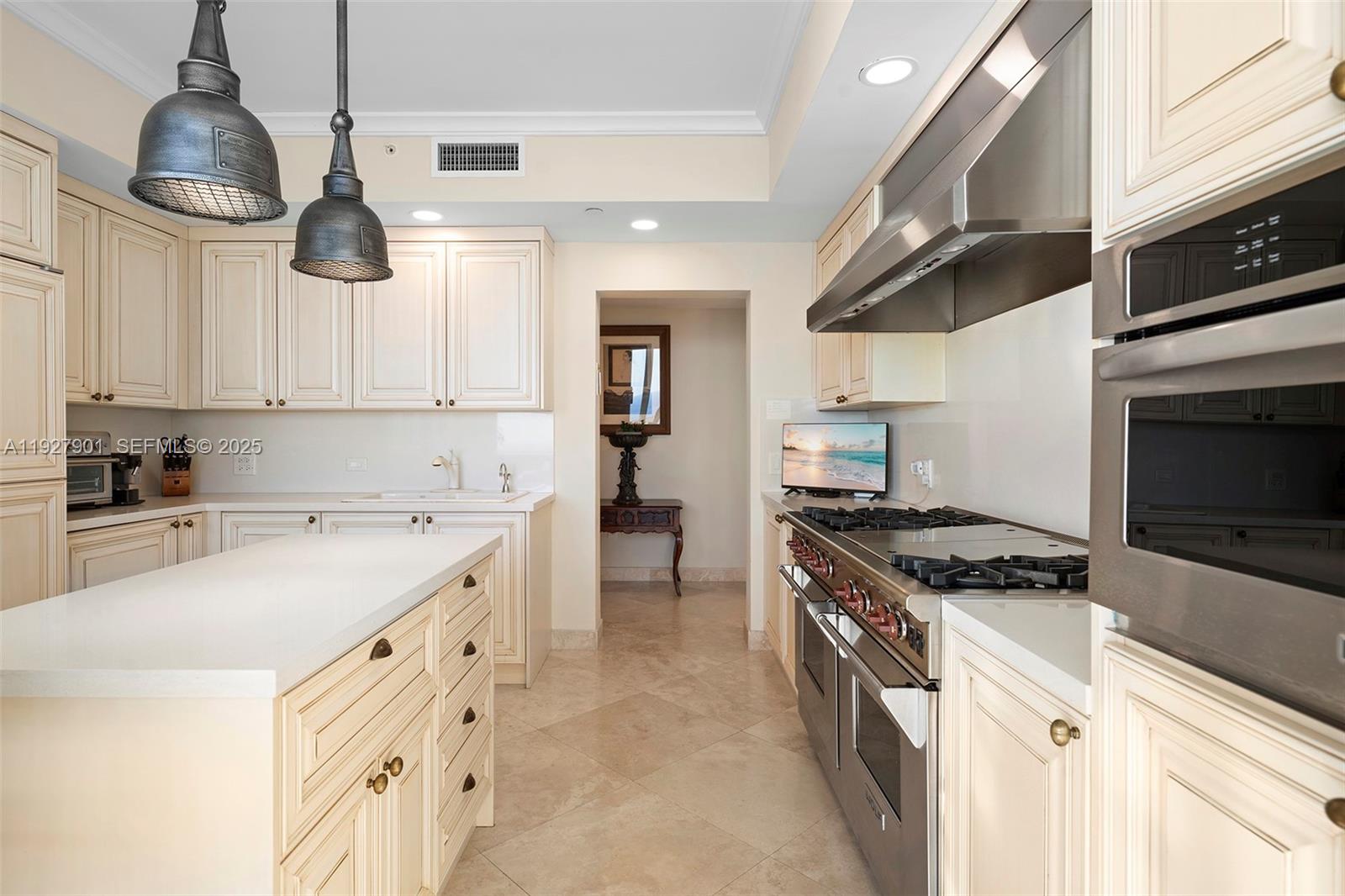 image Acqualina Ocean Residence19