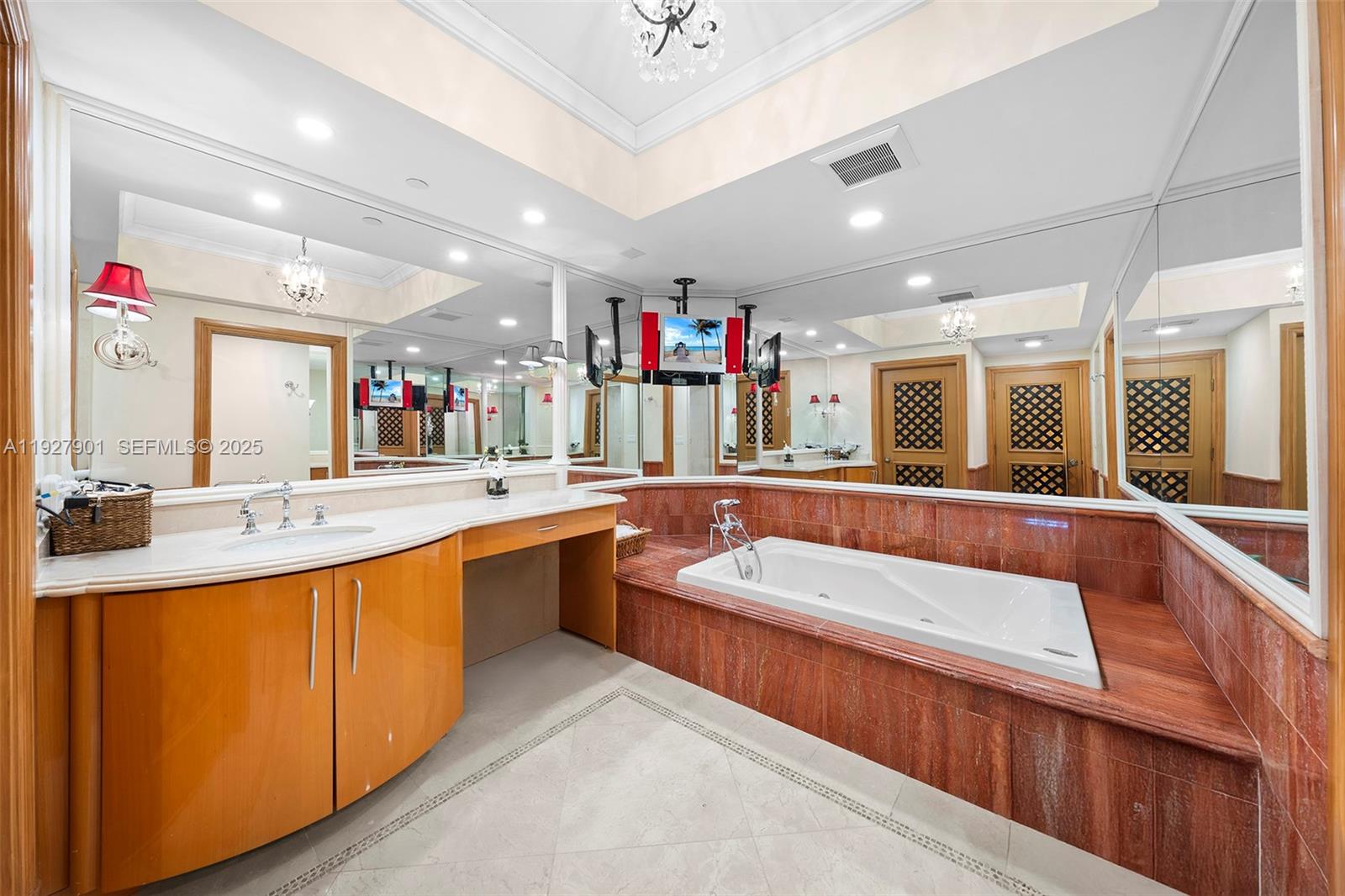 image Acqualina Ocean Residence25